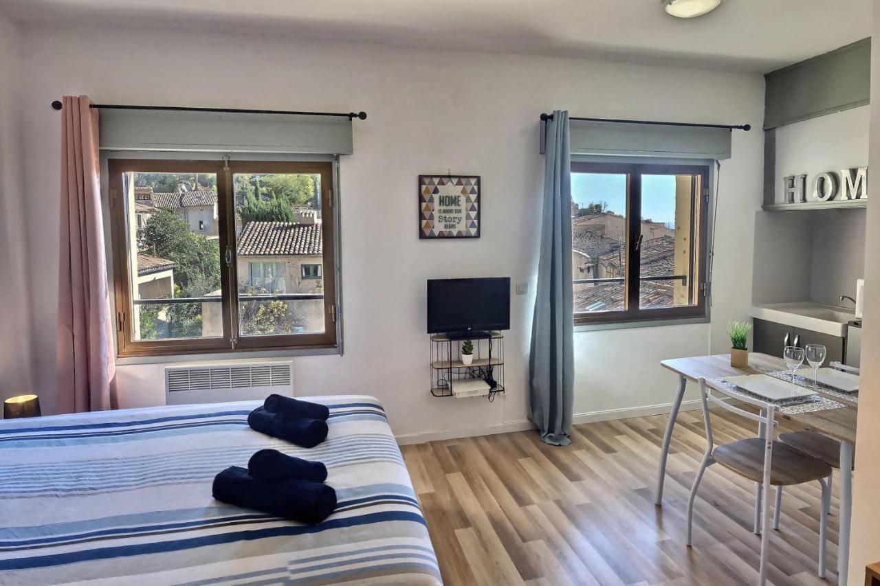 Studio vue sur les toits, lumineux Moustiers #2 Extérieur photo